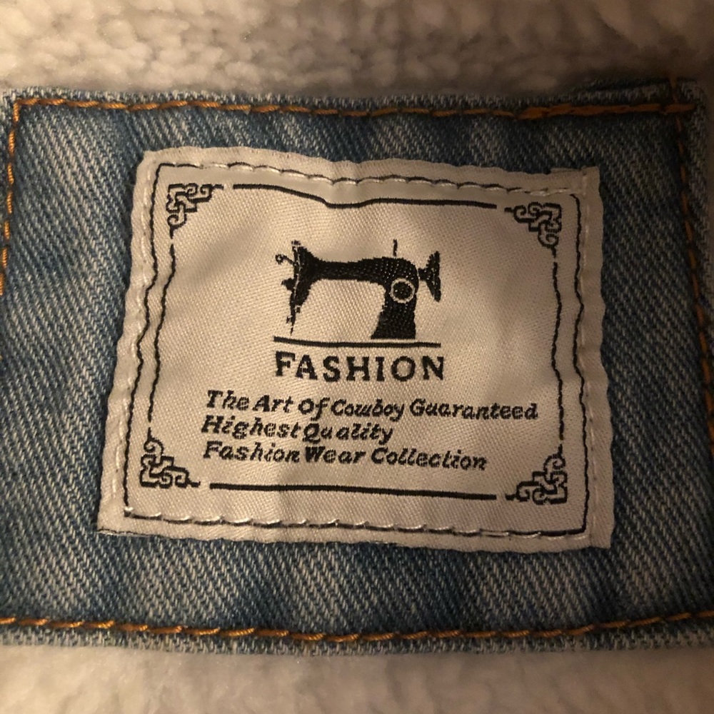 Blue jean jacket - Picture 3 of 4